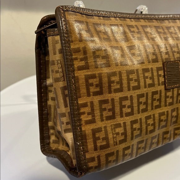 FENDI Crystal Zucca Large Clutch / Pouch Vintage - Picture 5 of 16